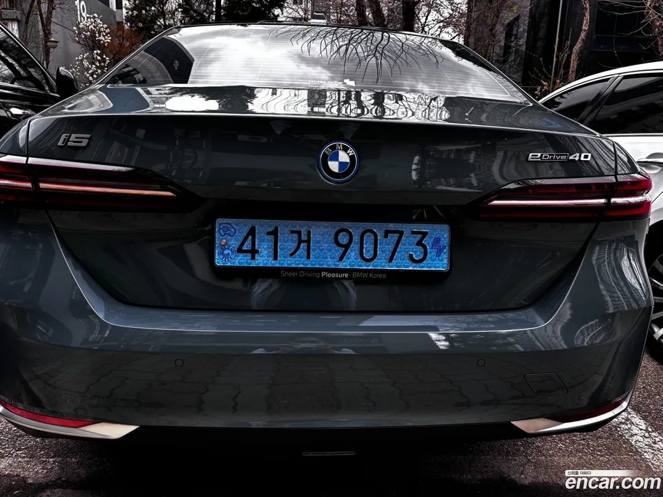BMW i5 eDrive 40 2024 — миниатюра 4