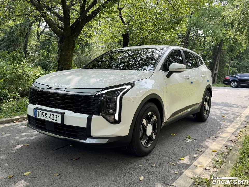 Kia Sportage 1.6 2WD 2025 — фото 1, купить с доставкой в Москву