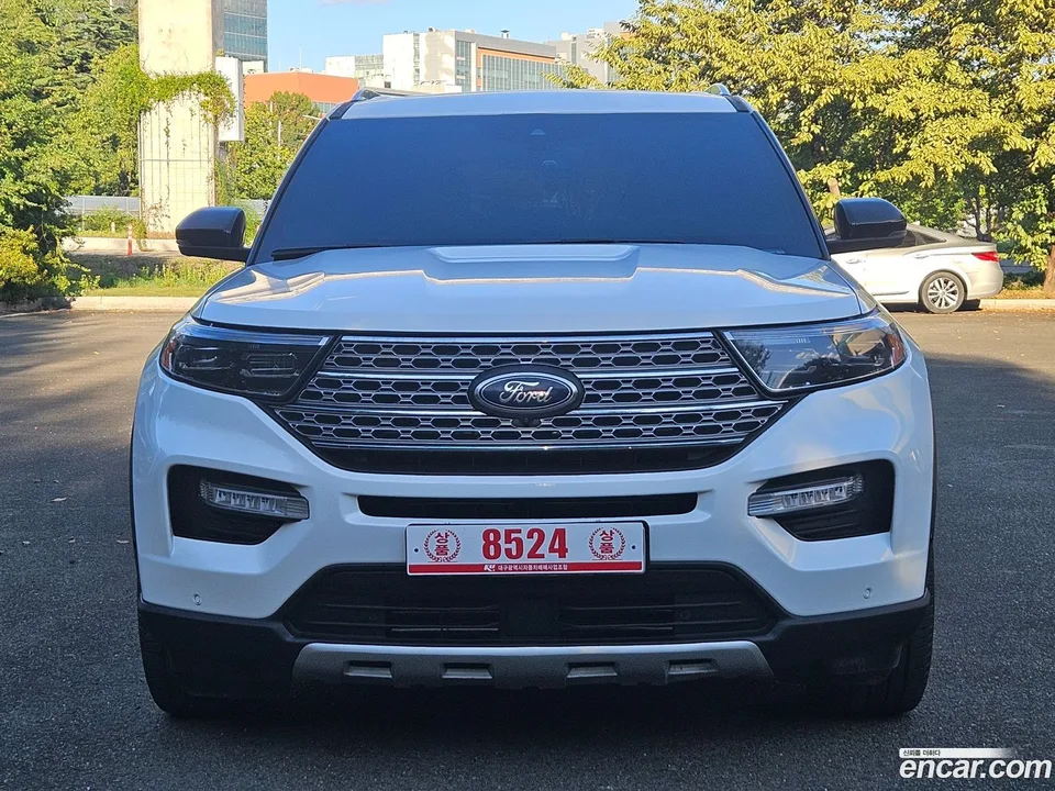 Ford Explorer 3.0 4WD 2023 — фото 1, купить с доставкой в Москву