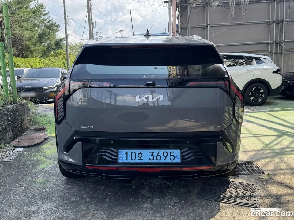 Kia EV3 2WD 2024 — миниатюра 2