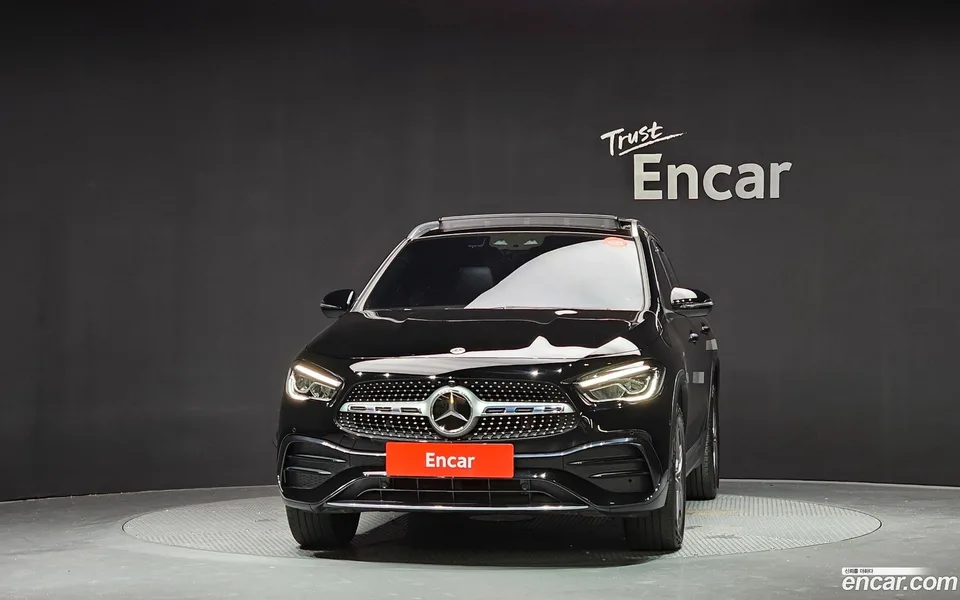 Mercedes-Benz GLA-Class GLA250 4MATIC 2023 — миниатюра 3