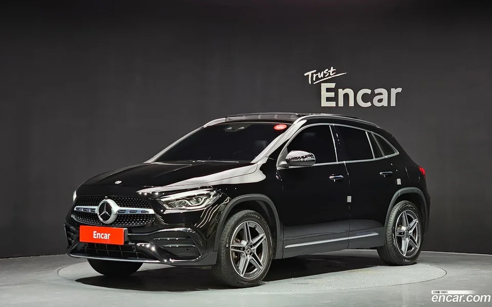 Mercedes-Benz GLA-Class GLA250 4MATIC 2023 — фото 1, купить с доставкой в Москву