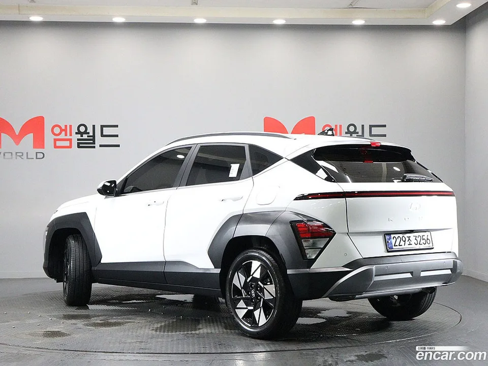 Hyundai Kona 1.6 2WD 2025 — миниатюра 5