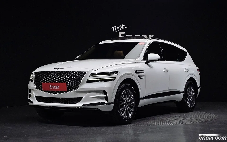 Genesis GV80 2.5T AWD 2023 — фото 1, купить с доставкой в Москву