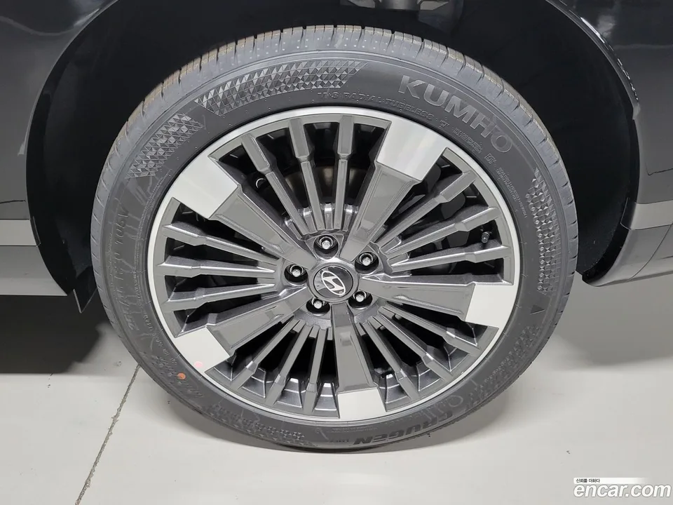 Hyundai SantaFe HEV 1.6 2WD 2025 — миниатюра 2
