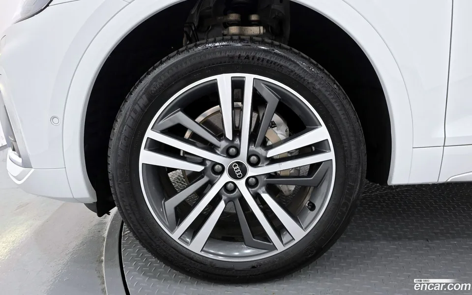 Audi Q5 40 TDI 2023 — миниатюра 2