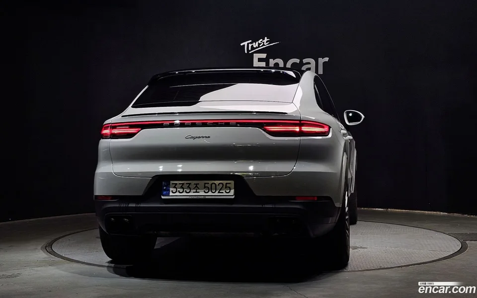 Porsche Cayenne 3.0 2023 — миниатюра 3