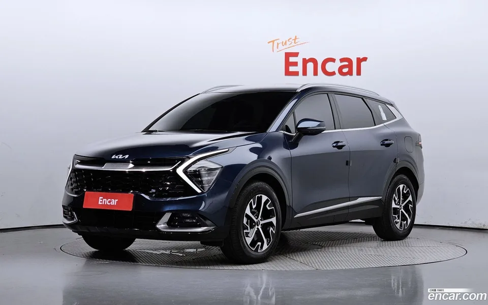 Kia Sportage Hybrid 2WD 2024 — фото 1, купить с доставкой в Москву