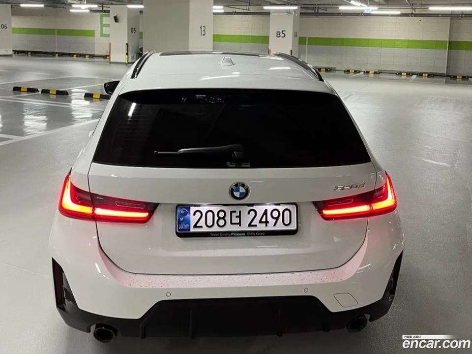 BMW 3 Series 320d M 2024 — thumbnail 4