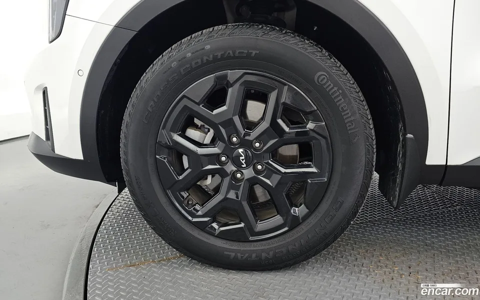 Kia Sorento HEV 1.6 2WD 2023 — миниатюра 2