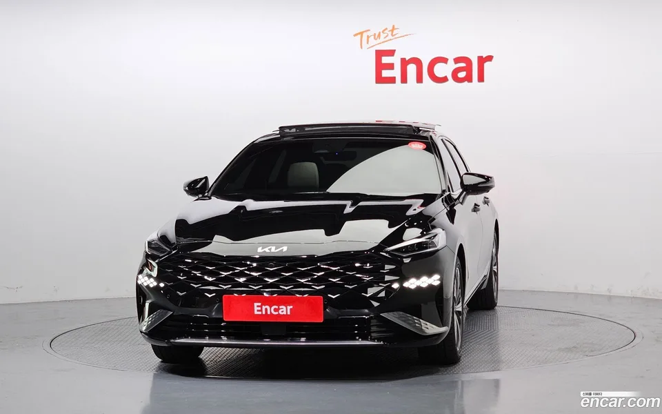 Kia K8 Hybrid 2023 — миниатюра 3