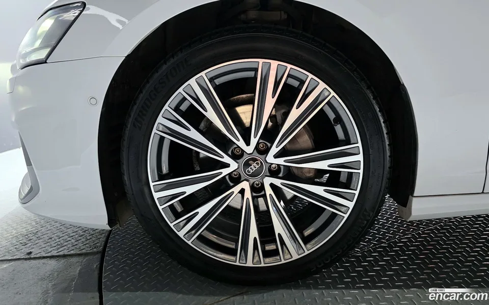 Audi A6 40 TDI 2023 — миниатюра 2