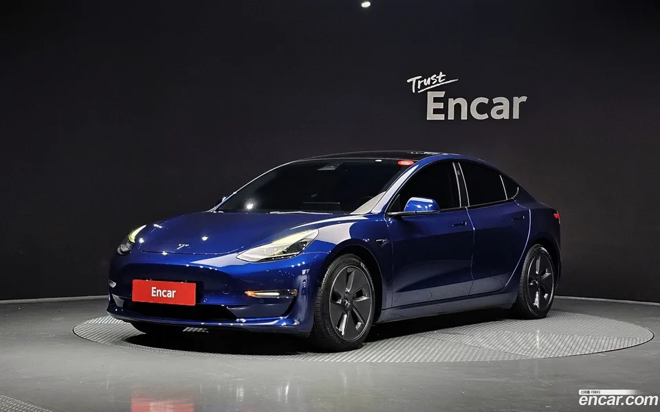 Tesla Model 3 AWD 2022 — фото 1, купить с доставкой в Москву