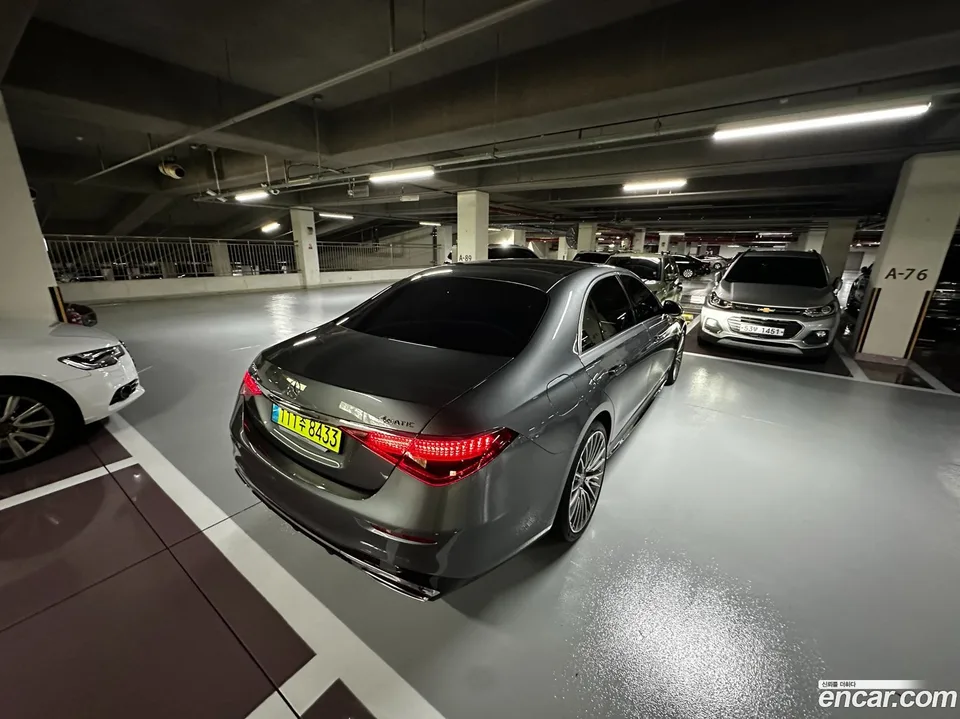 Mercedes-Benz S-Class S500L 4MATIC 2024 — thumbnail 4
