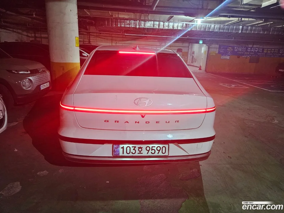 Hyundai Grandeur 2.5 2WD 2024 — миниатюра 4