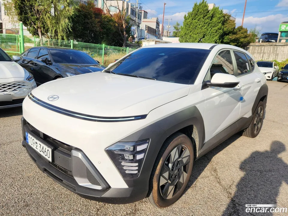 Hyundai Kona 1.6 2WD 2024 — фото 1, купить с доставкой в Москву
