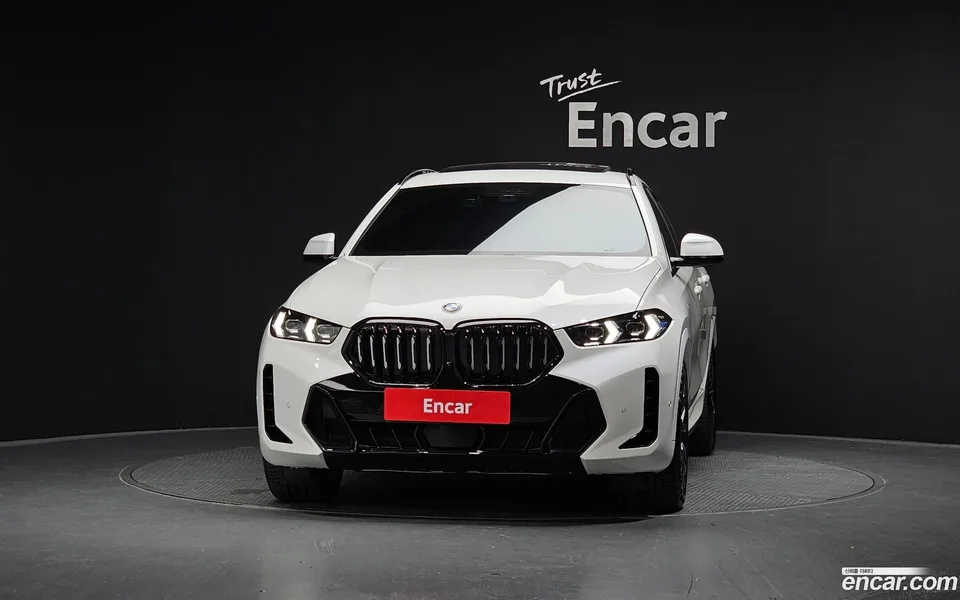 BMW X6 xDrive40i M 2025 — миниатюра 3
