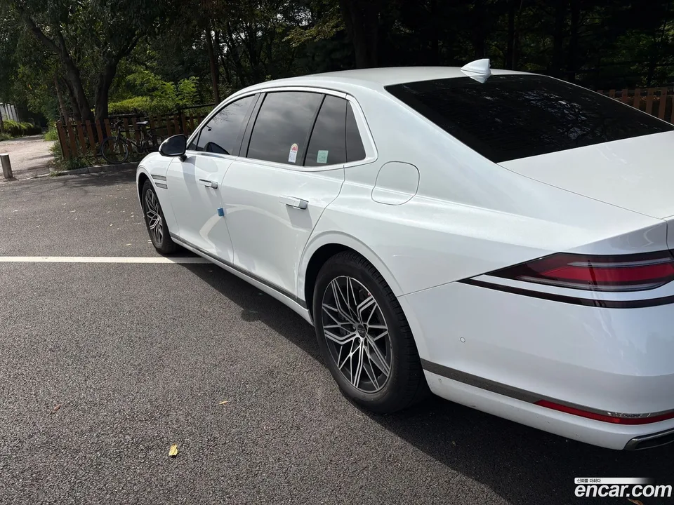 Genesis G90 3.5 AWD 2025 — миниатюра 5