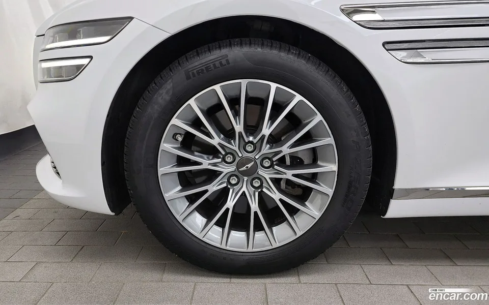 Genesis G80 2.5 AWD 2023 — миниатюра 2