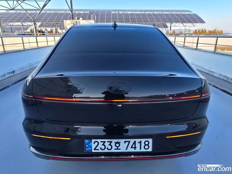 Hyundai Grandeur Hybrid 2024 — миниатюра 4