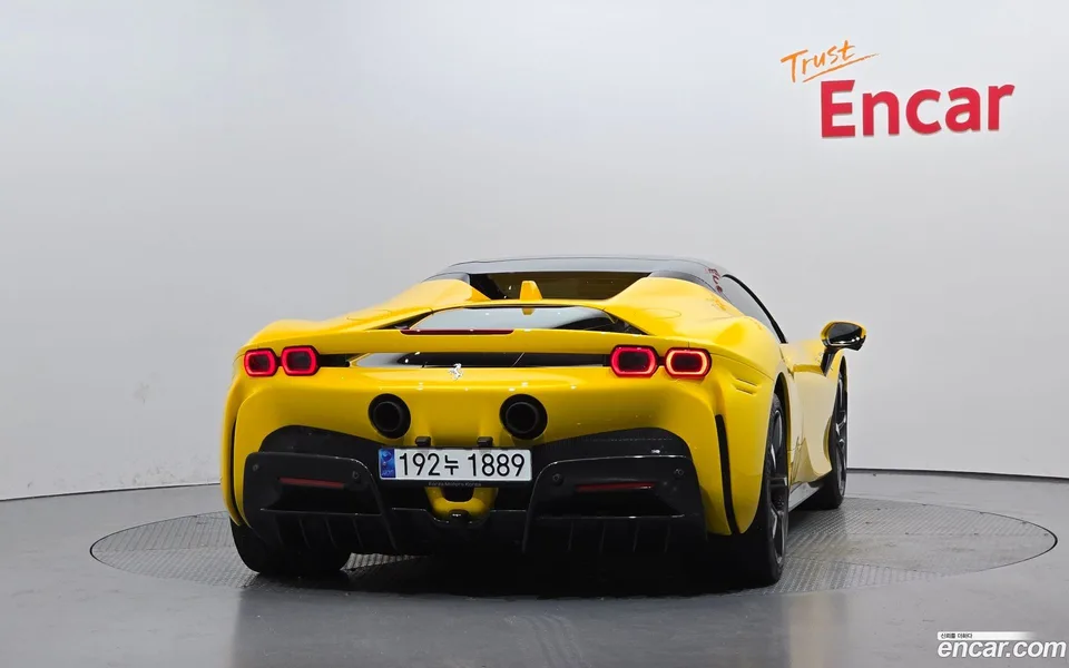 Ferrari SF90 Spider 4.0 2023 — миниатюра 4