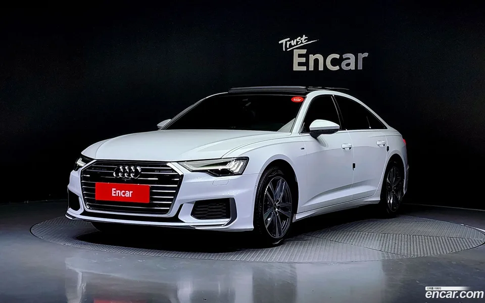 Audi A6 45 TFSI 2023 — фото 1, купить с доставкой в Москву