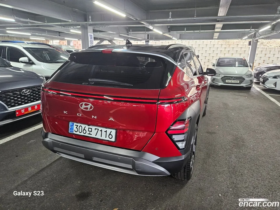 Hyundai Kona 1.6 2WD 2023 — миниатюра 3