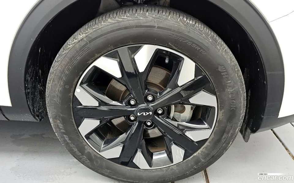 Kia Sportage 1.6 2WD 2023 — миниатюра 5