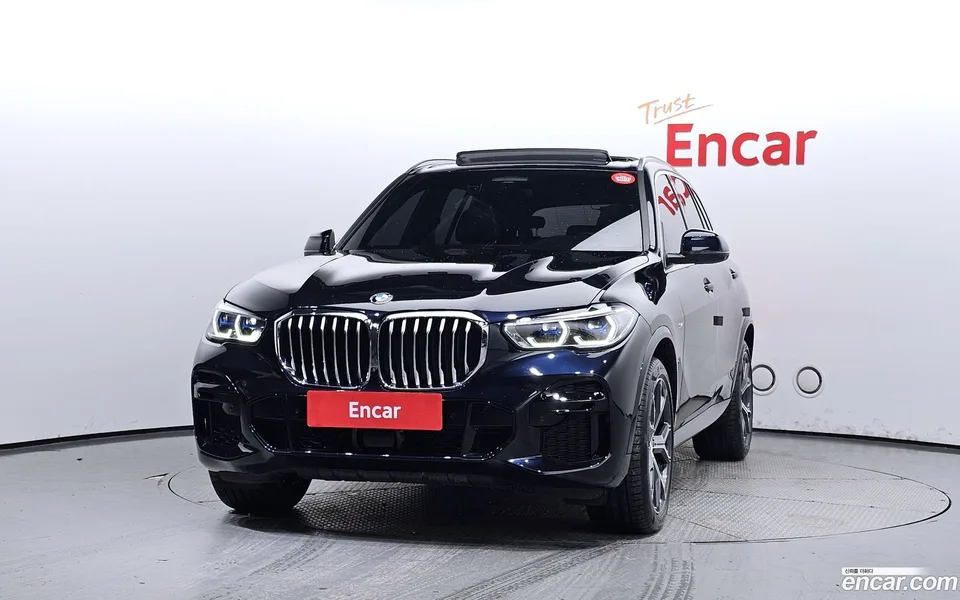 BMW X5 xDrive 40i M 2023 — миниатюра 3