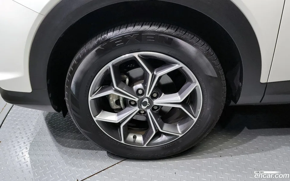 KG Mobility Korando 1.5 2WD C7 2023 — thumbnail 2