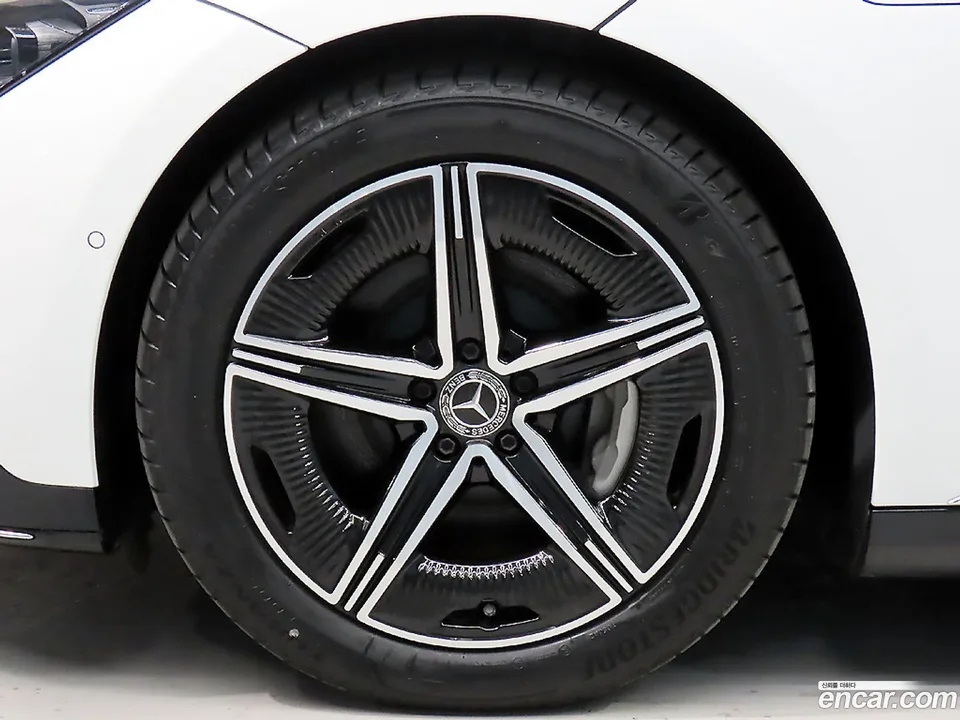 Mercedes-Benz EQE EQE350+ 2024 — миниатюра 2