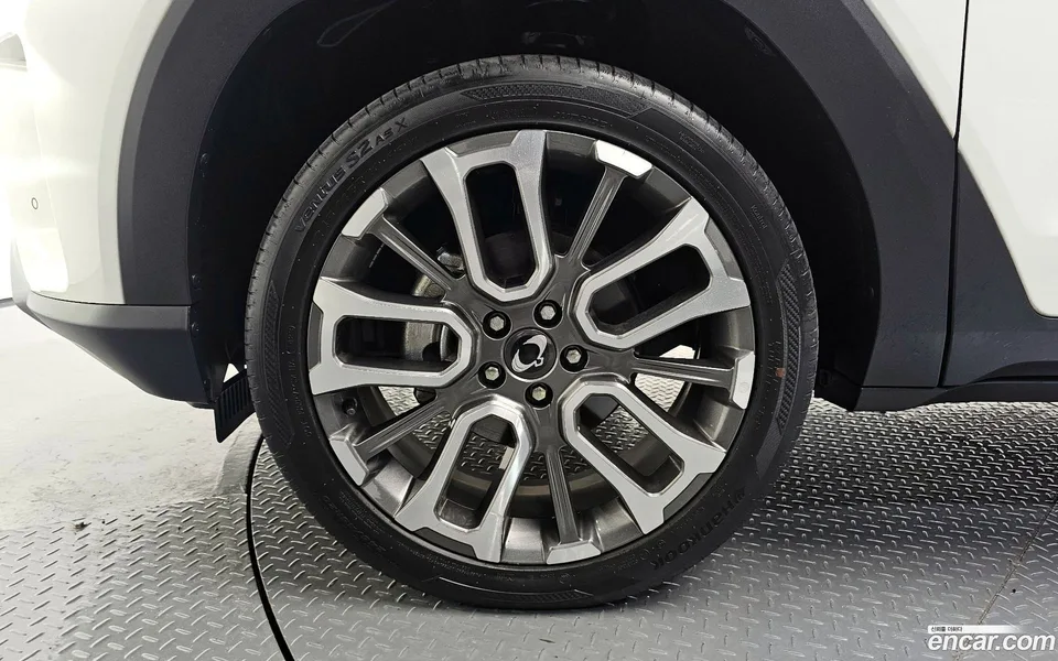 KG Mobility Torres 1.5 2WD 2023 — миниатюра 5