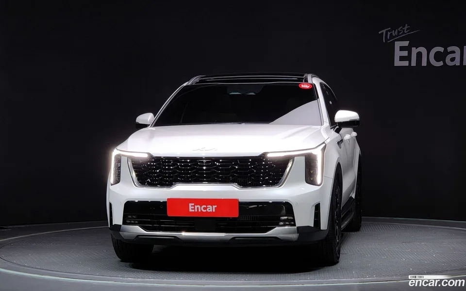 Kia Sorento HEV 1.6 2WD 2023 — миниатюра 3