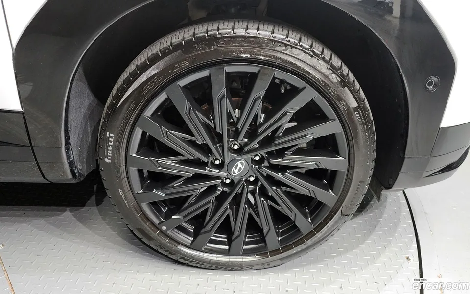 Hyundai SantaFe 2.5T 4WD 2023 — миниатюра 2