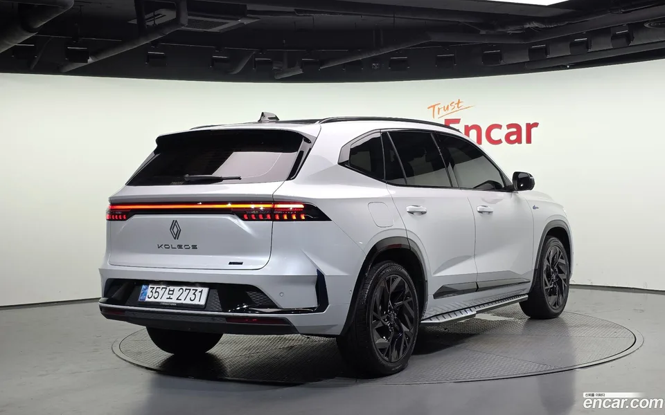 Renault Samsung Grand Koleos 1.5 E-TECH 2WD 2025 — фото 1, купить с доставкой в Москву