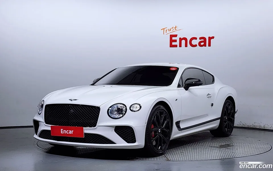 Bentley Continental GT 4.0 GTS 2023 — фото 1, купить с доставкой в Москву