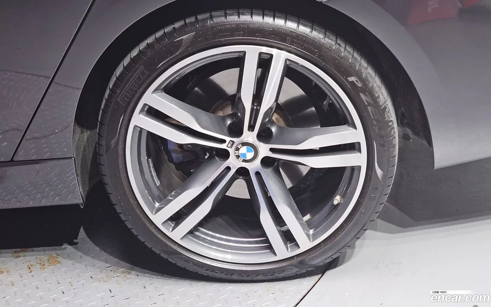 BMW 6 Series GT 630i xDrive M 2023 — миниатюра 2