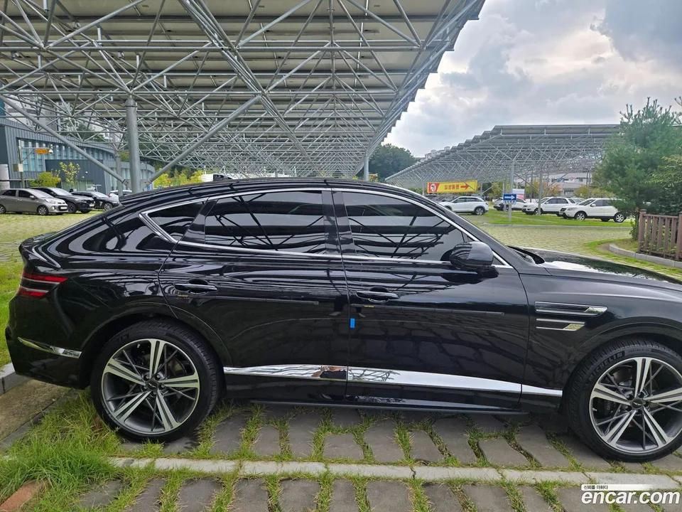 Genesis GV80 Coupe 2.5T AWD 2024 — миниатюра 2