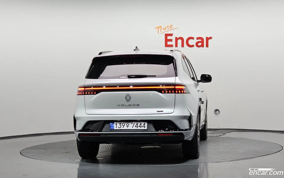Renault Samsung Grand Koleos 1.5 E-TECH 2WD 2025 — миниатюра 4