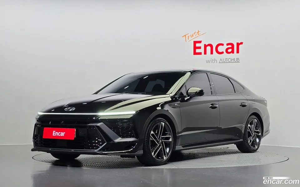 Hyundai Sonata The Edge 2.5 2023 — photo 1, buy with delivery to Moscow