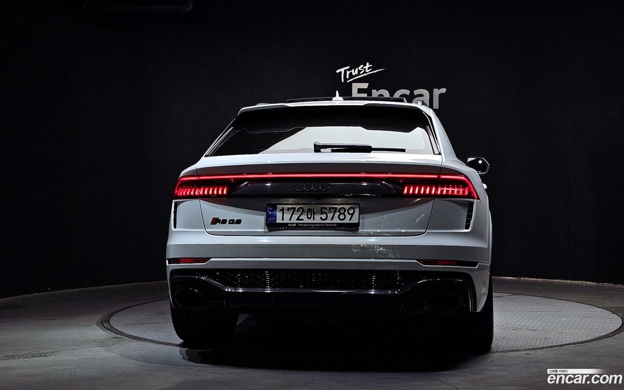 Audi RSQ8 (4M) 2023 — 4