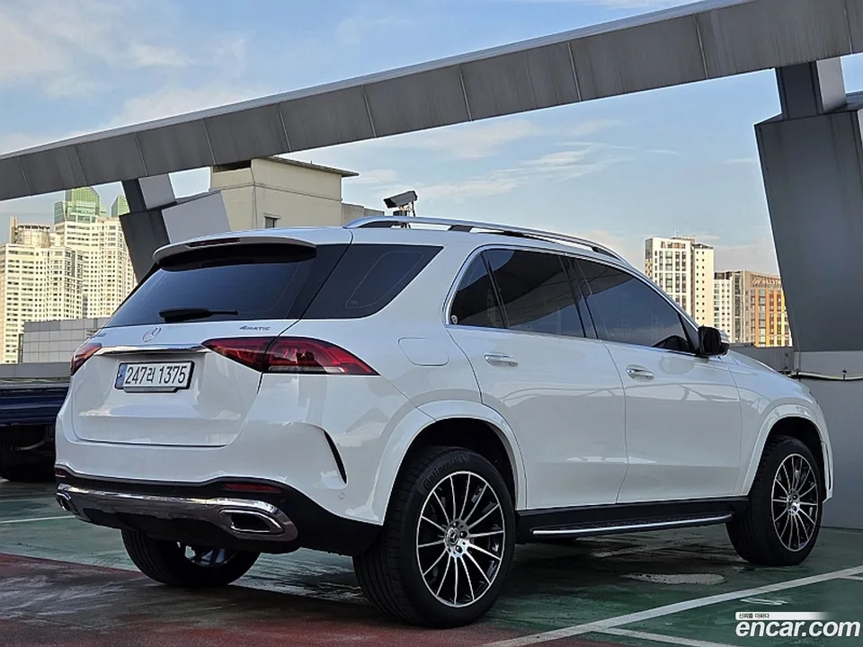Mercedes-Benz GLE-Class GLE450 4MATIC 2023 — миниатюра 2