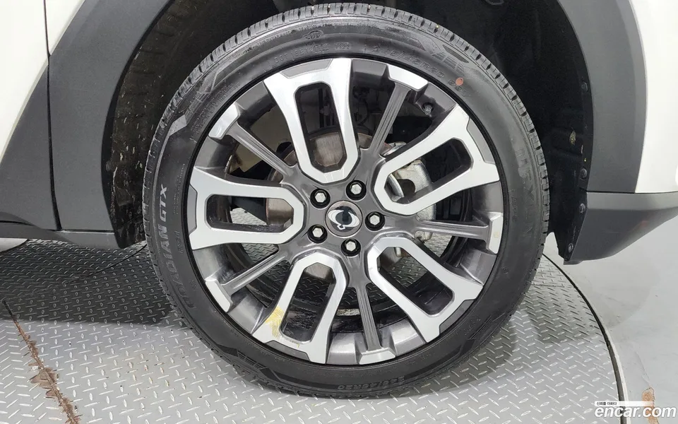 KG Mobility Torres 1.5 2WD 2023 — миниатюра 5