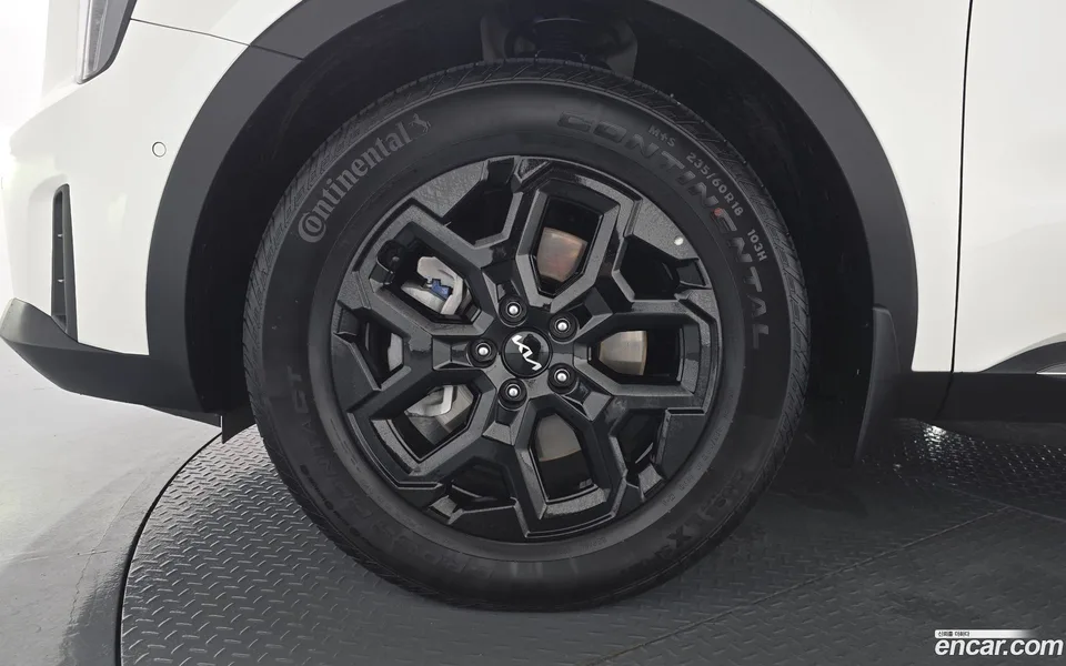 Kia Sorento HEV 1.6 2WD 2023 — миниатюра 2