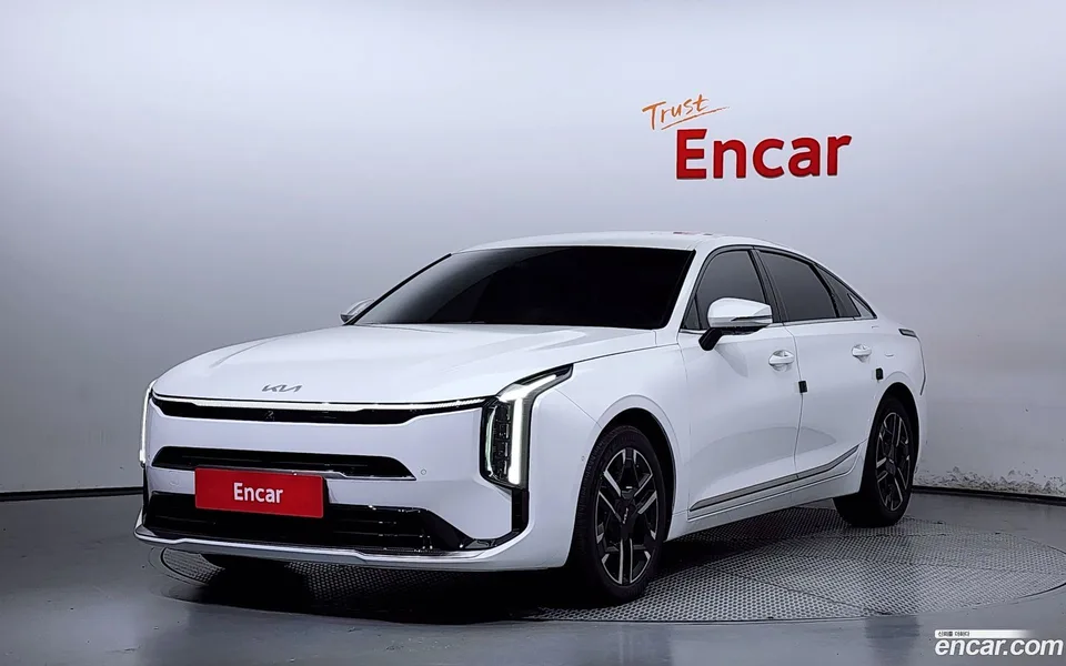 Kia K8 Hybrid 2024 — фото 1, купить с доставкой в Москву