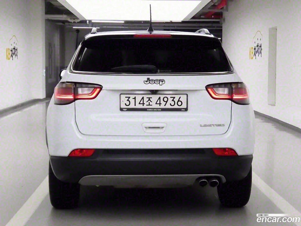 Jeep Compass 2.4 2WD 2022 — миниатюра 3