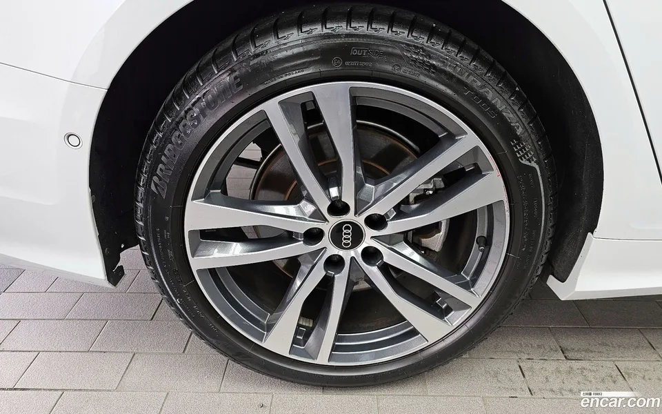 Audi A6 45 TFSI 2023 — миниатюра 2