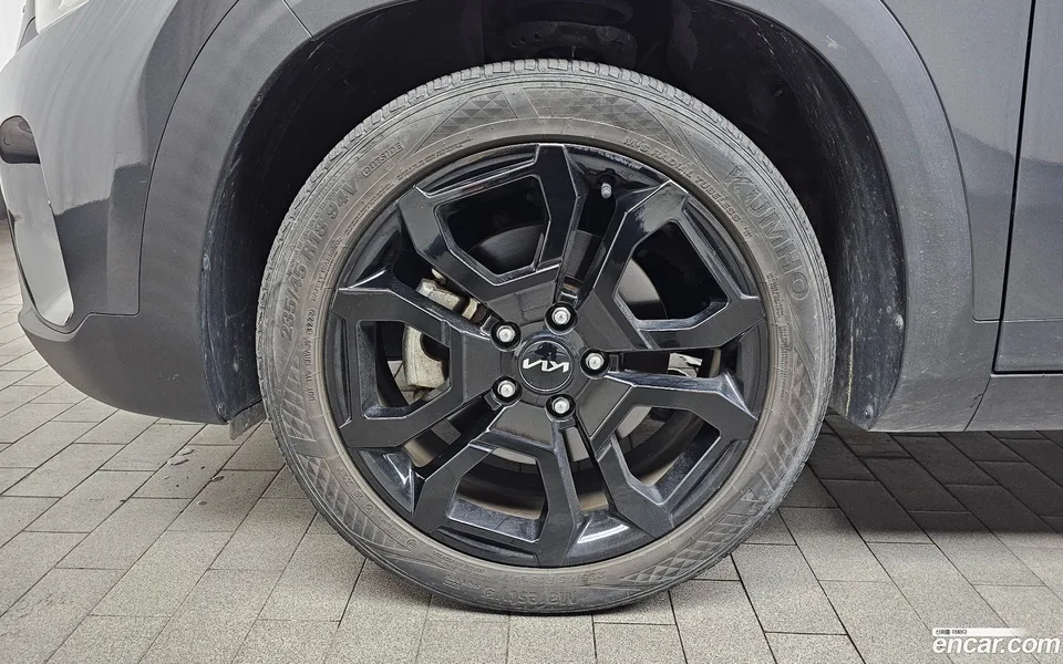 Kia Seltos 1.6 4WD 2022 — миниатюра 2