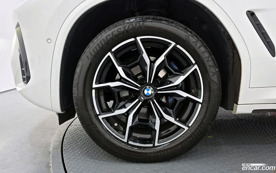 BMW X3 xDrive 20i M 2023 — миниатюра 5
