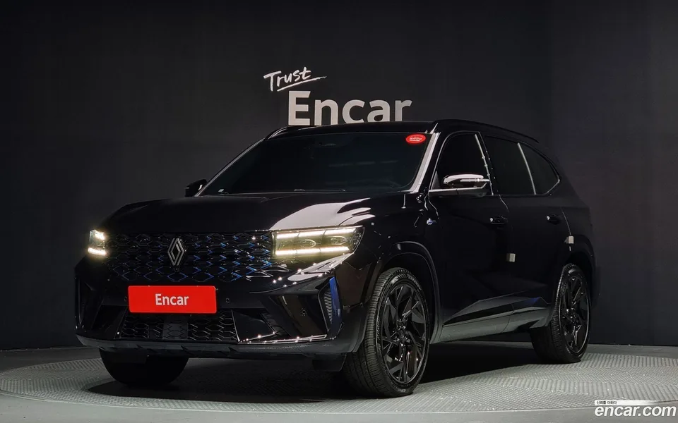 Renault Samsung Grand Koleos 1.5 E-TECH 2WD 2025 — фото 1, купить с доставкой в Москву